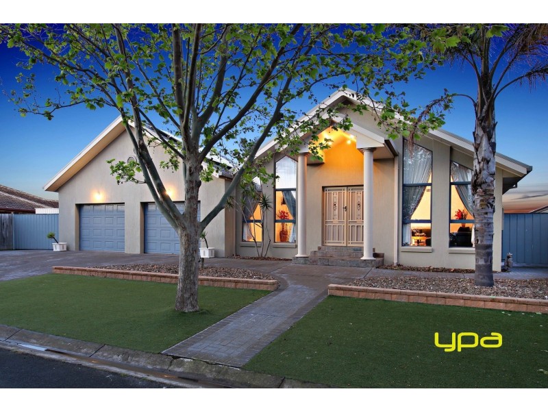 6 Englewood Court, Hillside VIC 3037