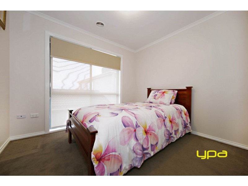 6 Englewood Court, Hillside VIC 3037