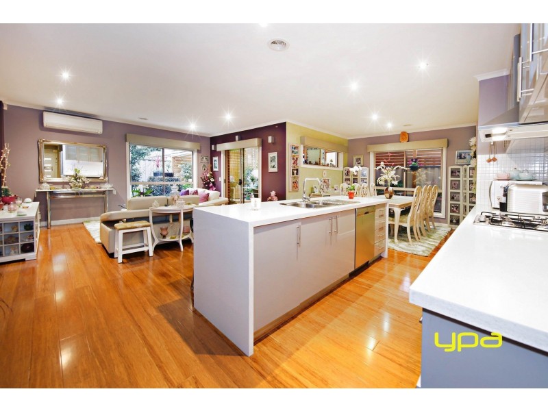 27 Blaxland Street, Burnside Heights VIC 3023