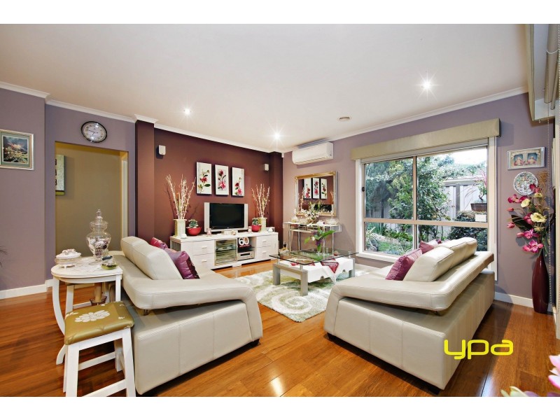 27 Blaxland Street, Burnside Heights VIC 3023