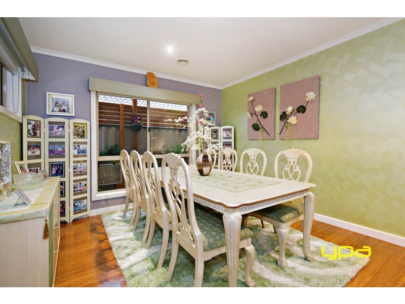 27 Blaxland Street, Burnside Heights VIC 3023