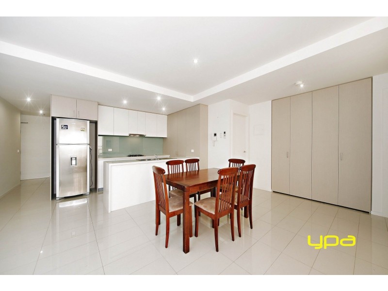 26/1 Woodward Way, Caroline Springs VIC 3023