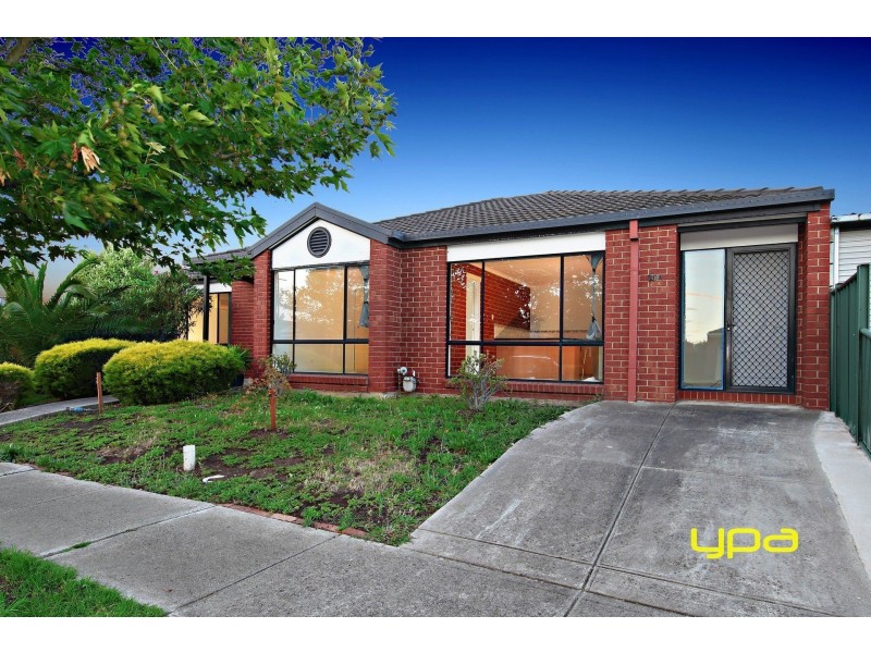 16 Roycroft Avenue, Burnside VIC 3023