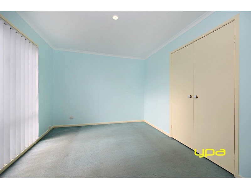 16 Roycroft Avenue, Burnside VIC 3023