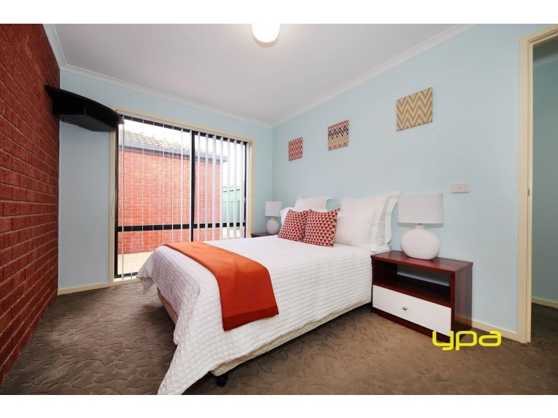 16 Roycroft Avenue, Burnside VIC 3023