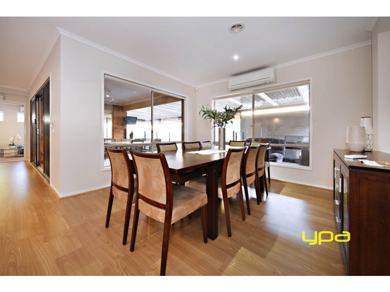 4 Atherton Avenue, Burnside Heights VIC 3023