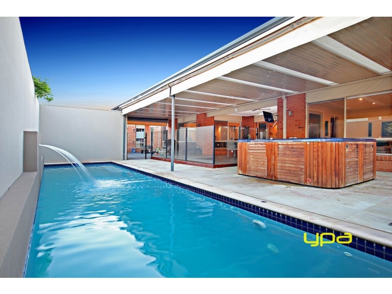 4 Atherton Avenue, Burnside Heights VIC 3023