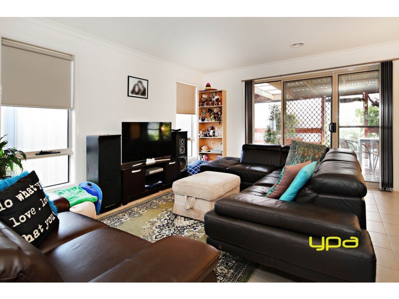 4 Playhouse Avenue, Cairnlea VIC 3023