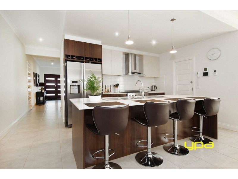 24 Rivoli Close, Plumpton VIC 3335