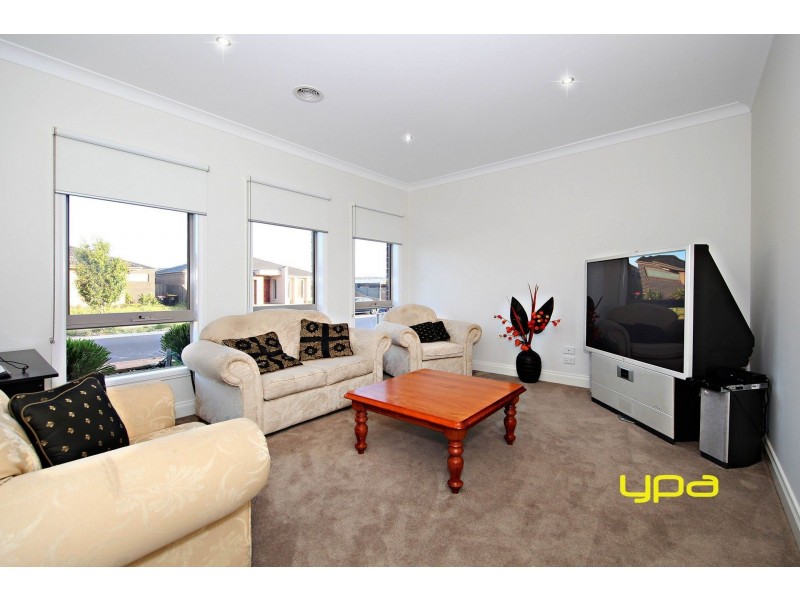 24 Rivoli Close, Plumpton VIC 3335