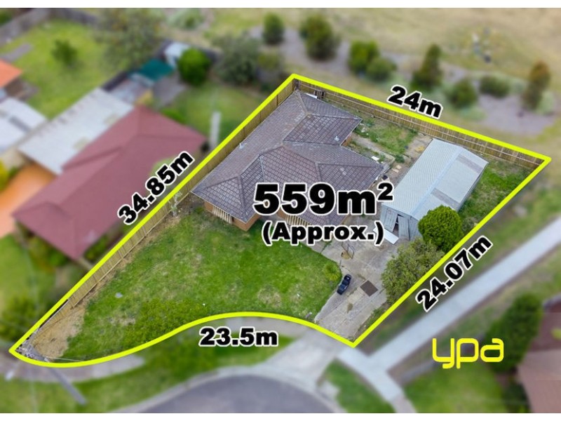 51 Stevenage Crescent, Deer Park VIC 3023