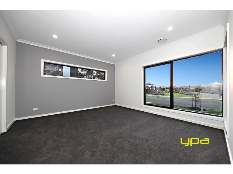 19 Rowling Street, Plumpton VIC 3335