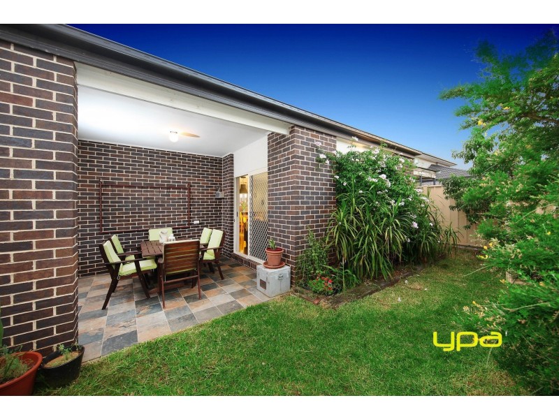 39 Broadway, Caroline Springs VIC 3023