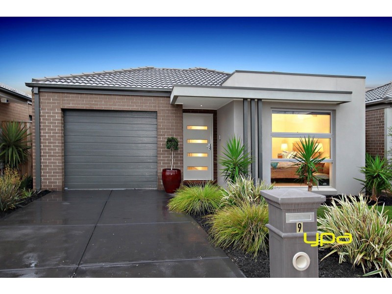 9 Dunlop Way, Plumpton VIC 3335