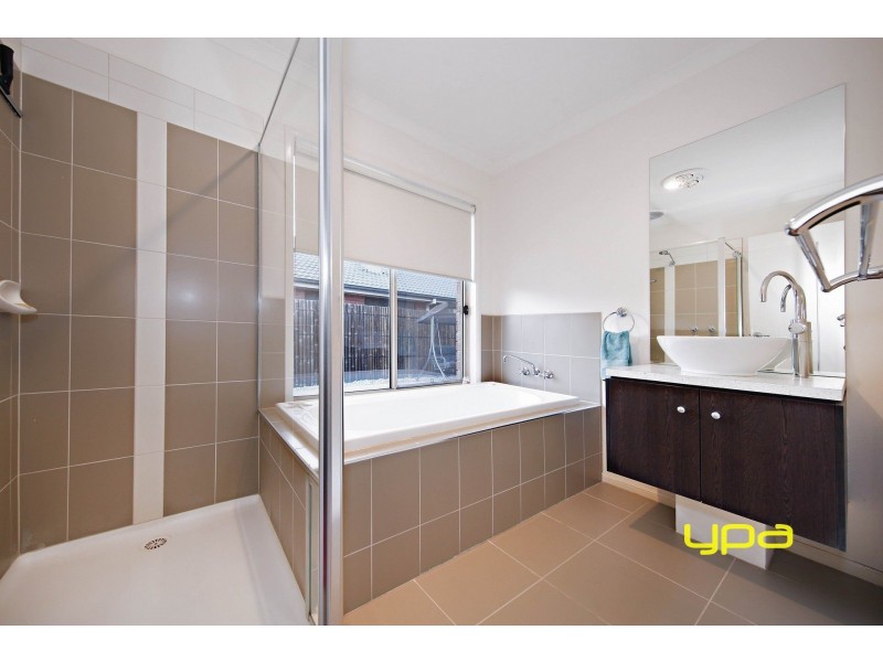 17 Wills Terrace, Burnside Heights VIC 3023
