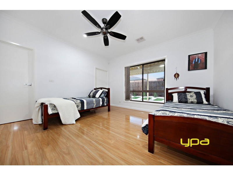 15 Serra Way, Plumpton VIC 3335