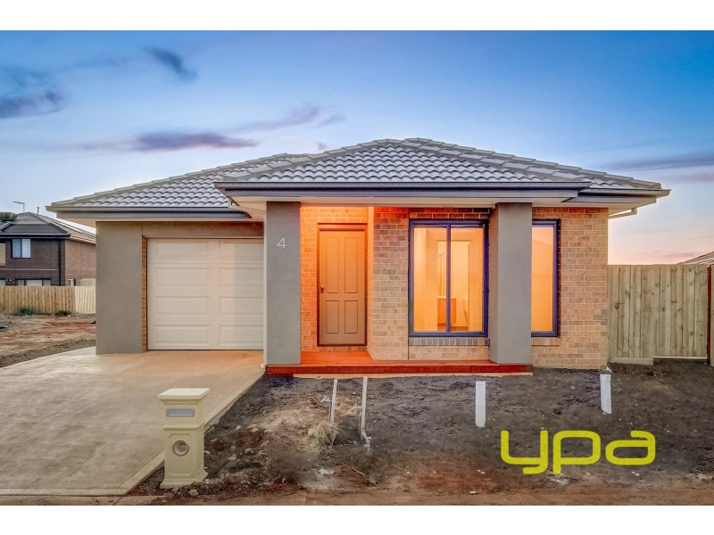 4 Shearer Way, Rockbank VIC 3335