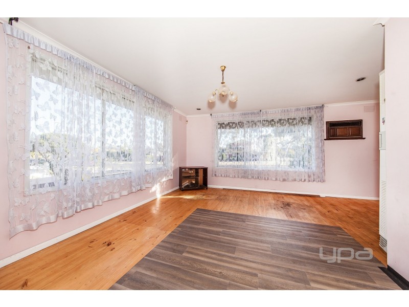 20 Davitt Drive, Deer Park VIC 3023