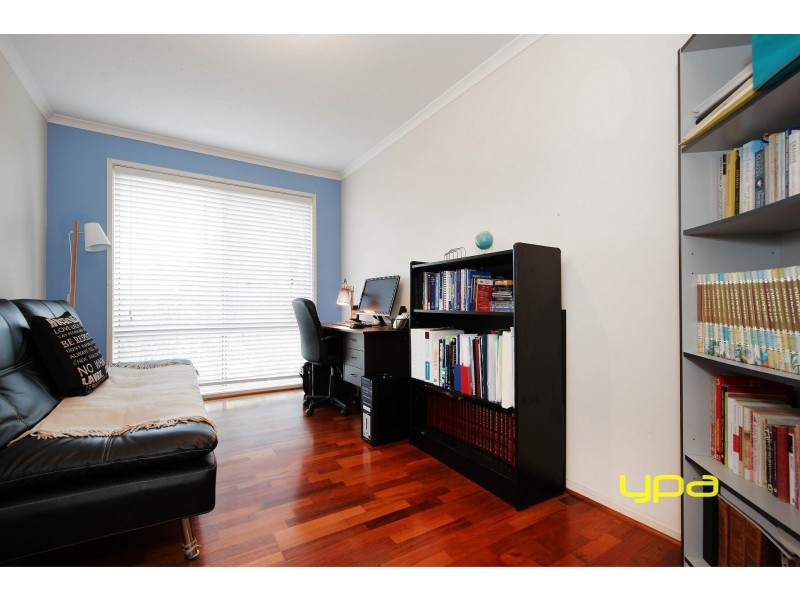 7 Cathedral Mews, Caroline Springs VIC 3023