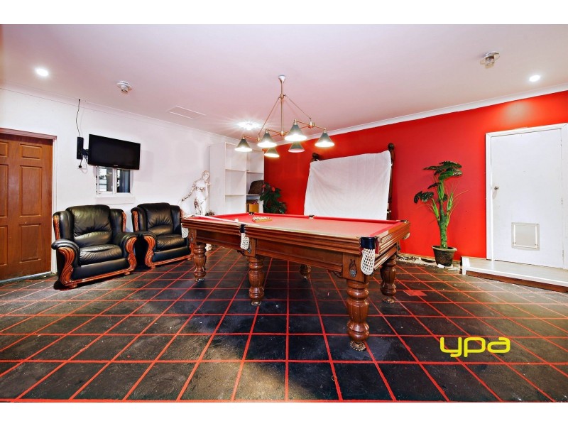 6 Robinia Close, Hillside VIC 3037