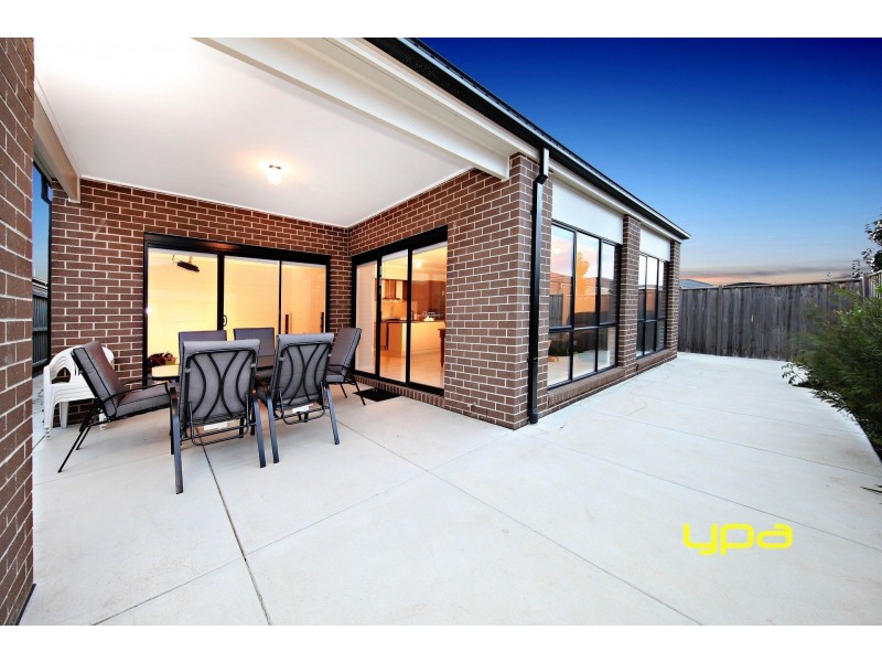 18 Rowling Street, Plumpton VIC 3335