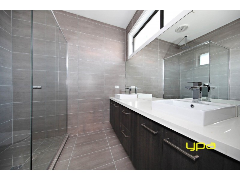 2 Auburn Drive, Plumpton VIC 3335