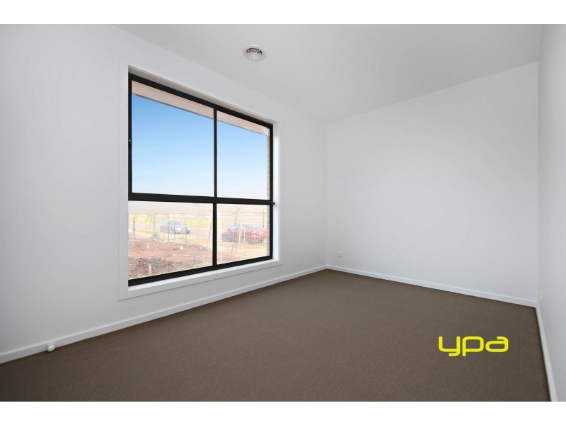 2 Auburn Drive, Plumpton VIC 3335