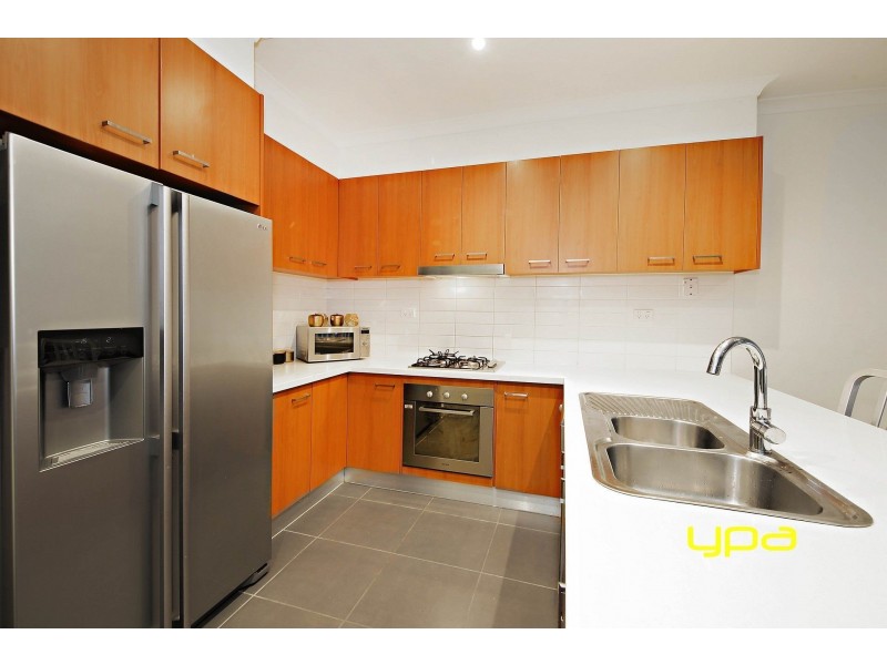 13 Bay Street, Caroline Springs VIC 3023