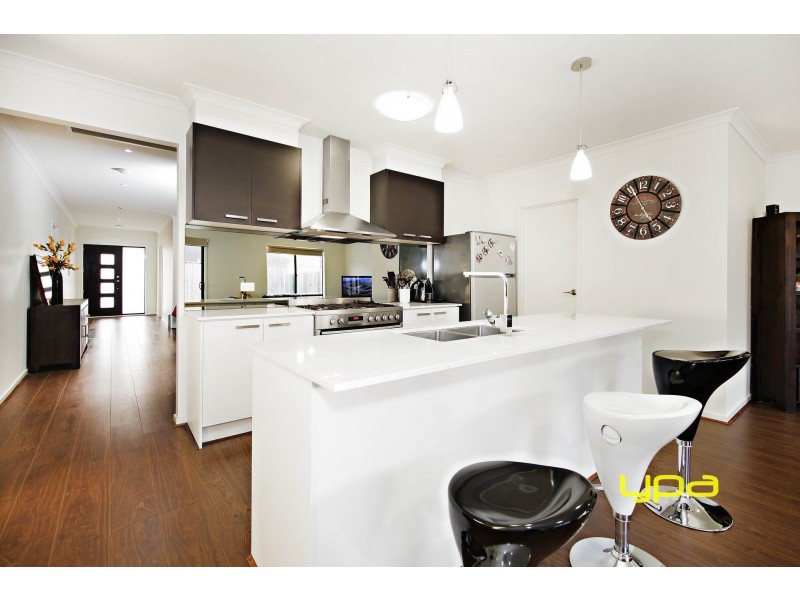 4 Adams Drive, Plumpton VIC 3335