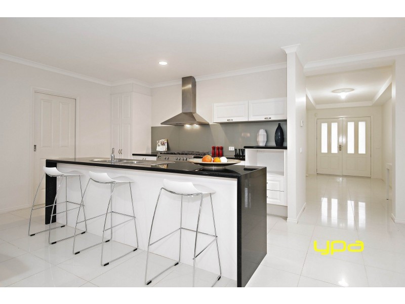 86 Tenterfield Drive, Burnside Heights VIC 3023