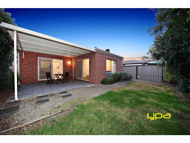 86 Tenterfield Drive, Burnside Heights VIC 3023