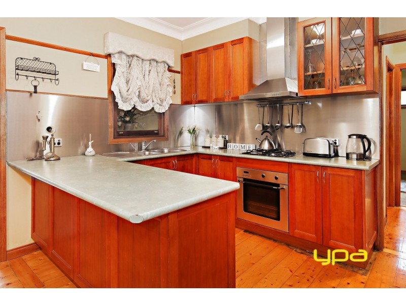 32 Kynoch Street, Deer Park VIC 3023