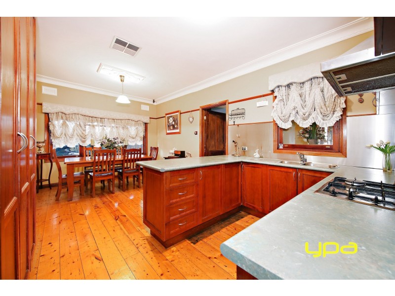 32 Kynoch Street, Deer Park VIC 3023