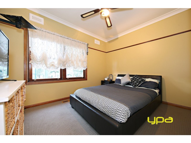 32 Kynoch Street, Deer Park VIC 3023