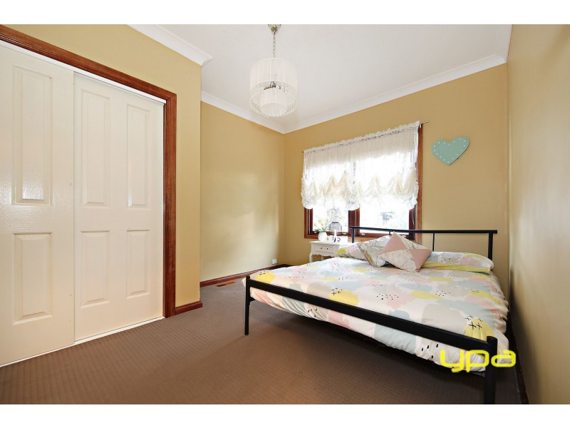 32 Kynoch Street, Deer Park VIC 3023