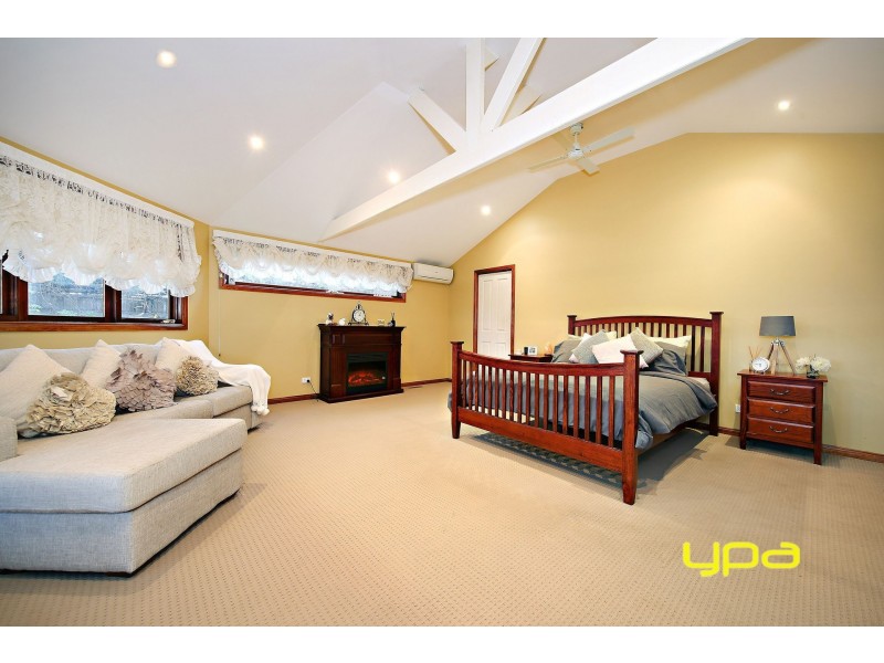 32 Kynoch Street, Deer Park VIC 3023