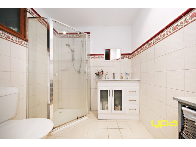 32 Kynoch Street, Deer Park VIC 3023