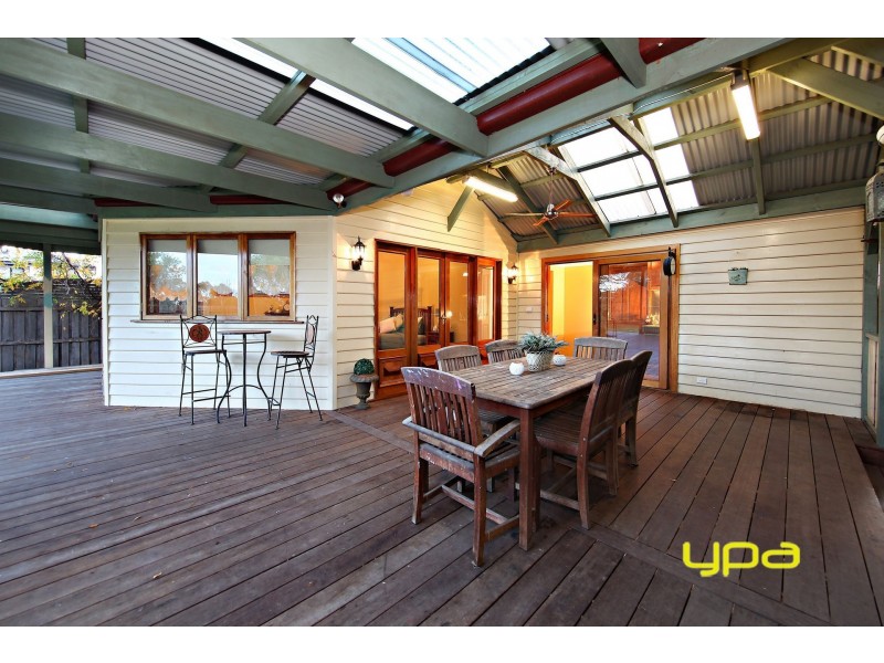 32 Kynoch Street, Deer Park VIC 3023