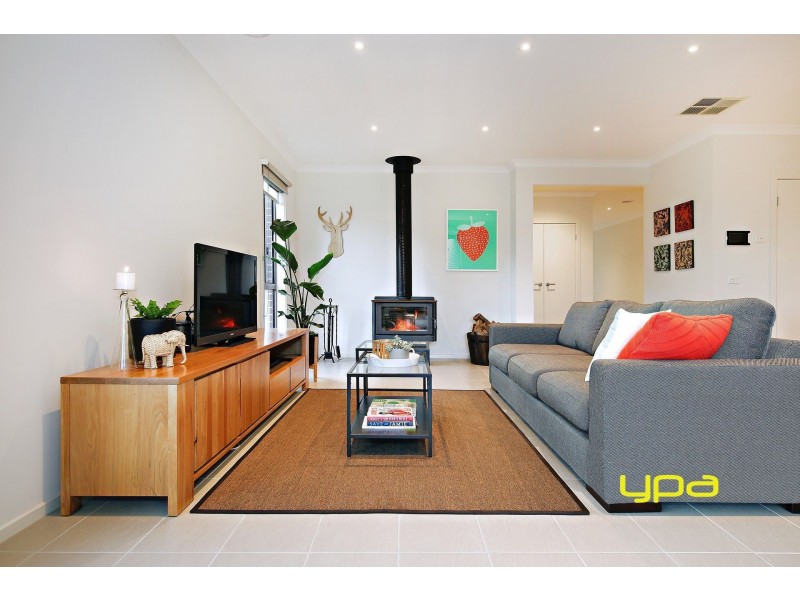 7 Keynes Circuit, Plumpton VIC 3335