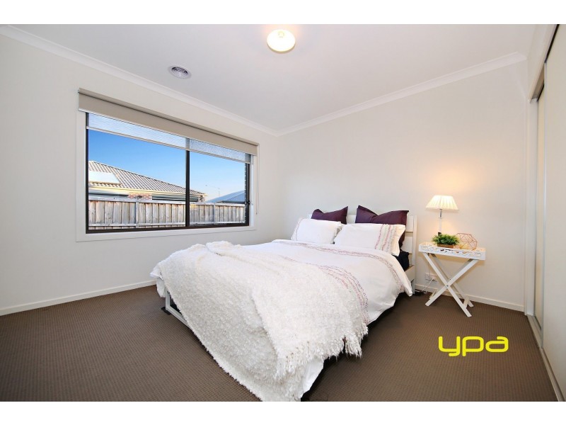 7 Keynes Circuit, Plumpton VIC 3335