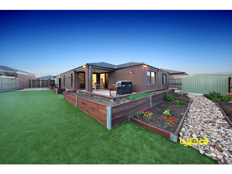 7 Keynes Circuit, Plumpton VIC 3335