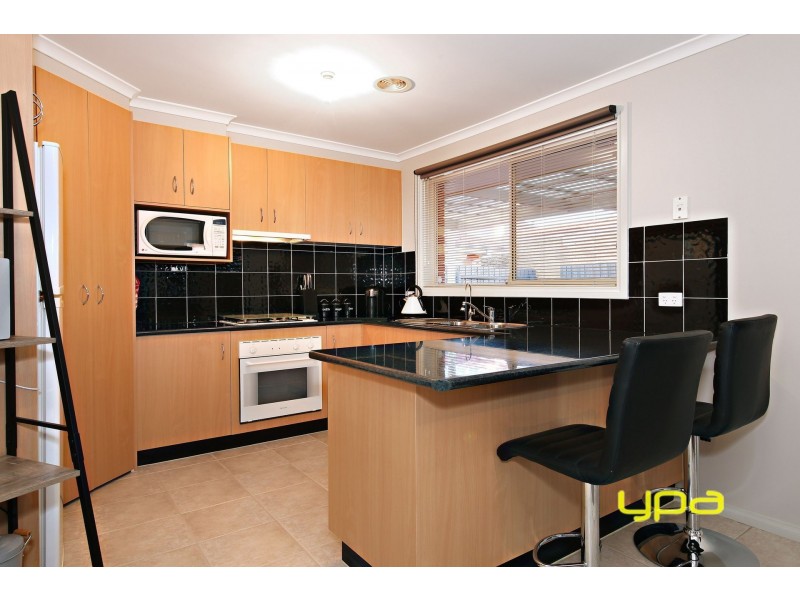 22 Contursi Drive, Sydenham VIC 3037