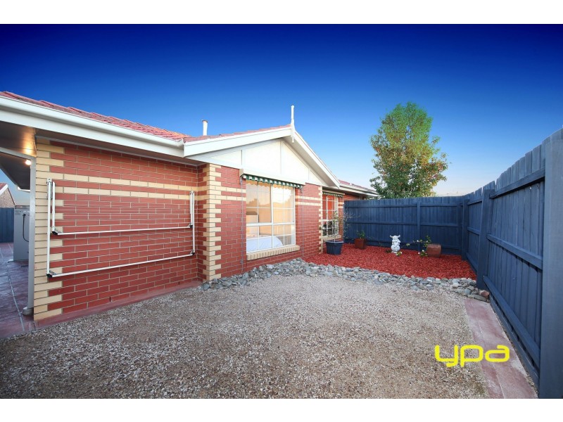 22 Contursi Drive, Sydenham VIC 3037