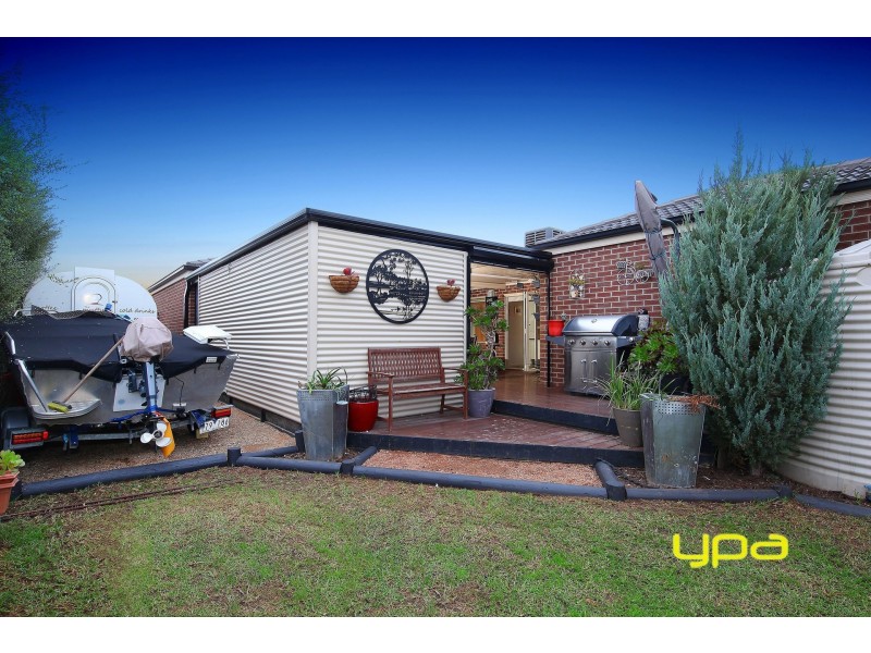 18 Atherton Avenue, Burnside Heights VIC 3023