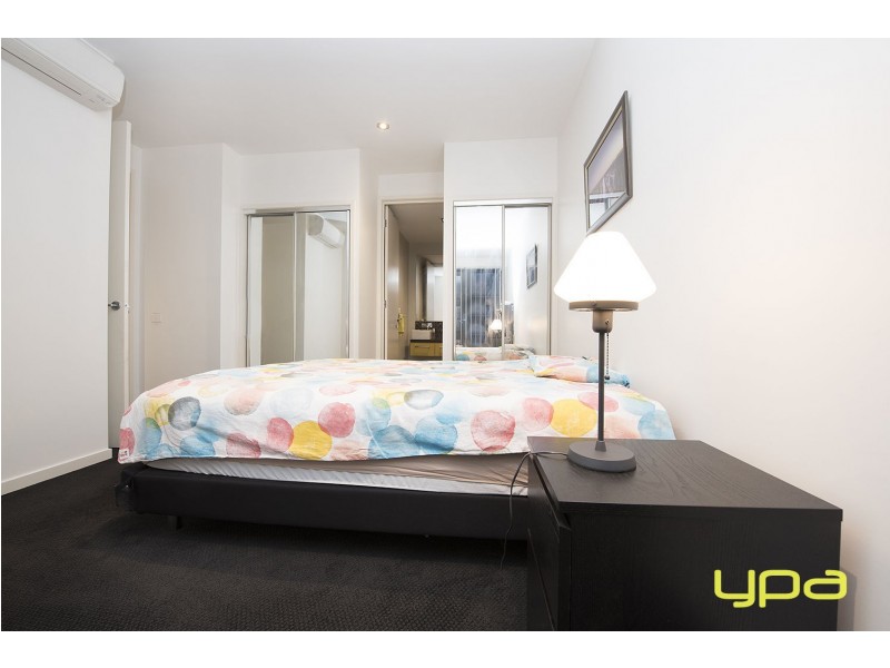 7/11 Monckton Place, Caroline Springs VIC 3023