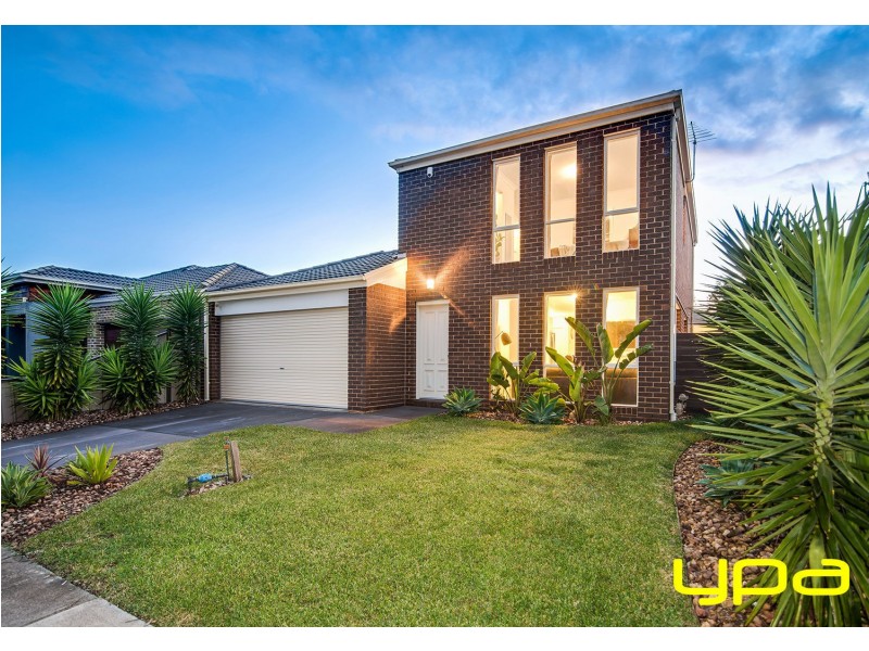 10 Ironbark Grove, Burnside Heights VIC 3023