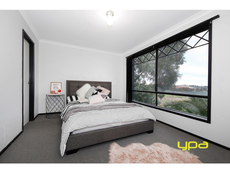 3 Honour Lane, Caroline Springs VIC 3023