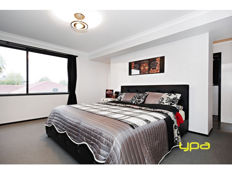 3 Honour Lane, Caroline Springs VIC 3023