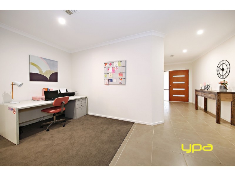 2 Adderley Court, Burnside Heights VIC 3023