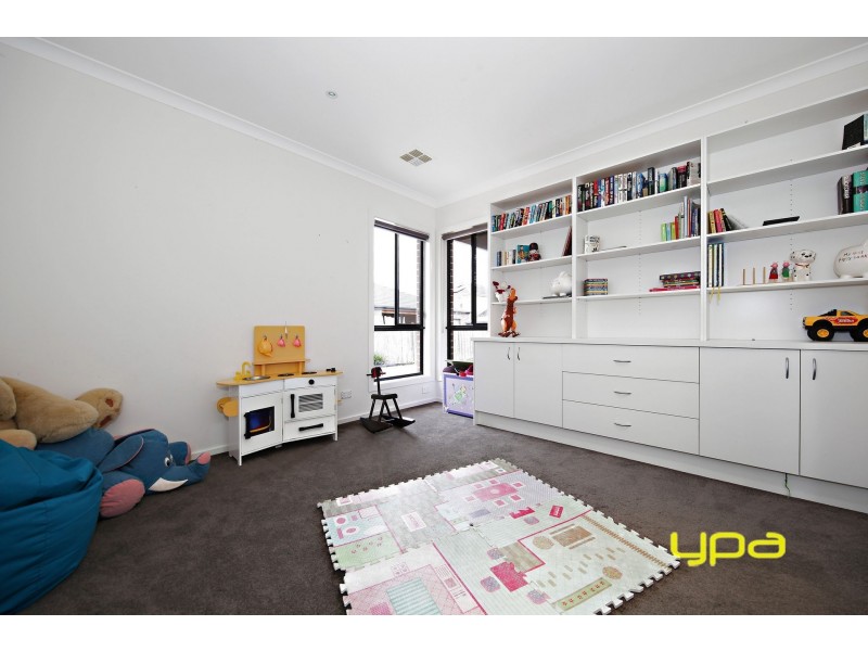 2 Adderley Court, Burnside Heights VIC 3023